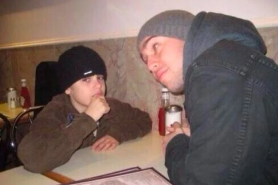 Young Justin bieber with scooter braun