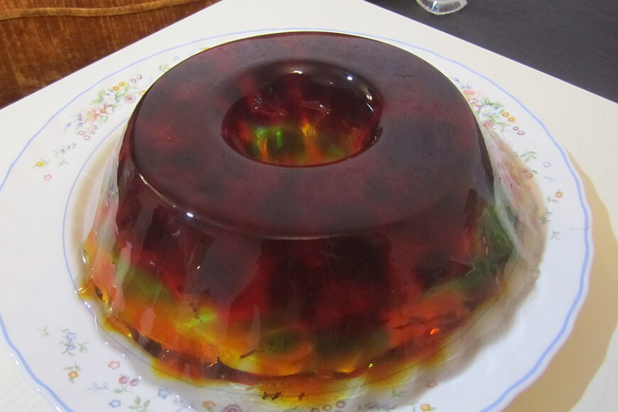 Gelatin vegetable salad